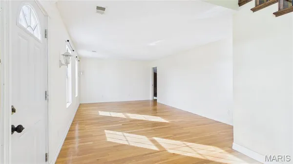 $524,900 | 170 Country View Road, Highlandville, MO 65669