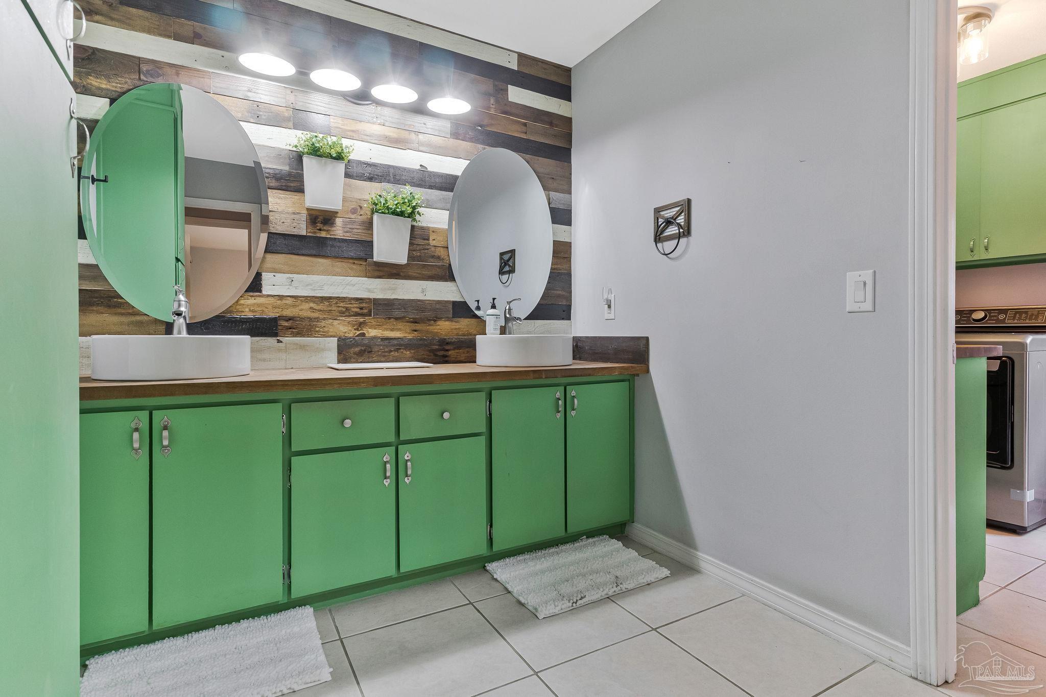 1913 Filly Road Cantonment, FL 32533 - Photo 13 of 52 Gallery Image 13