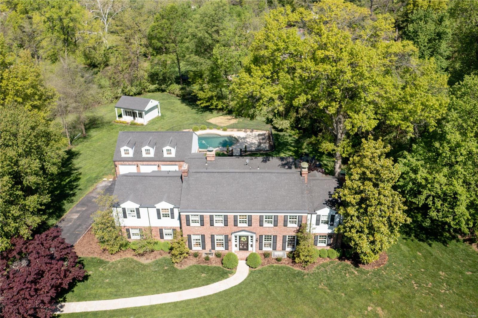 27 Log Cabin Drive Ladue, MO 63124 - Photo 43 of 49