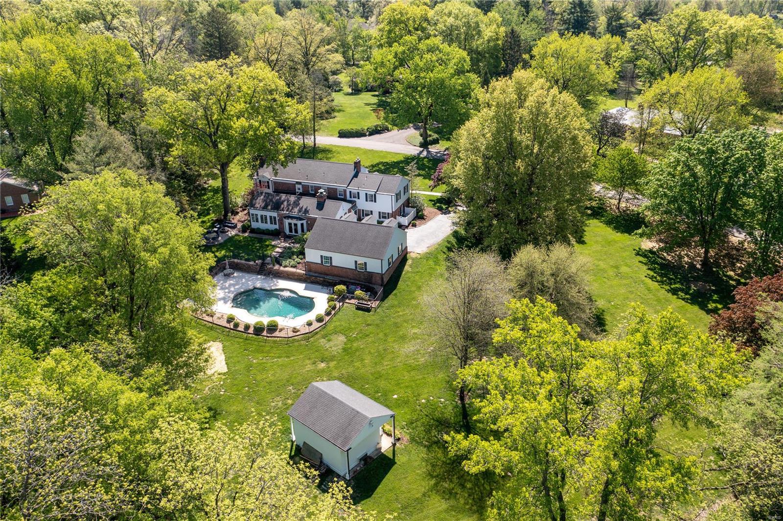 27 Log Cabin Drive Ladue, MO 63124 - Photo 45 of 49