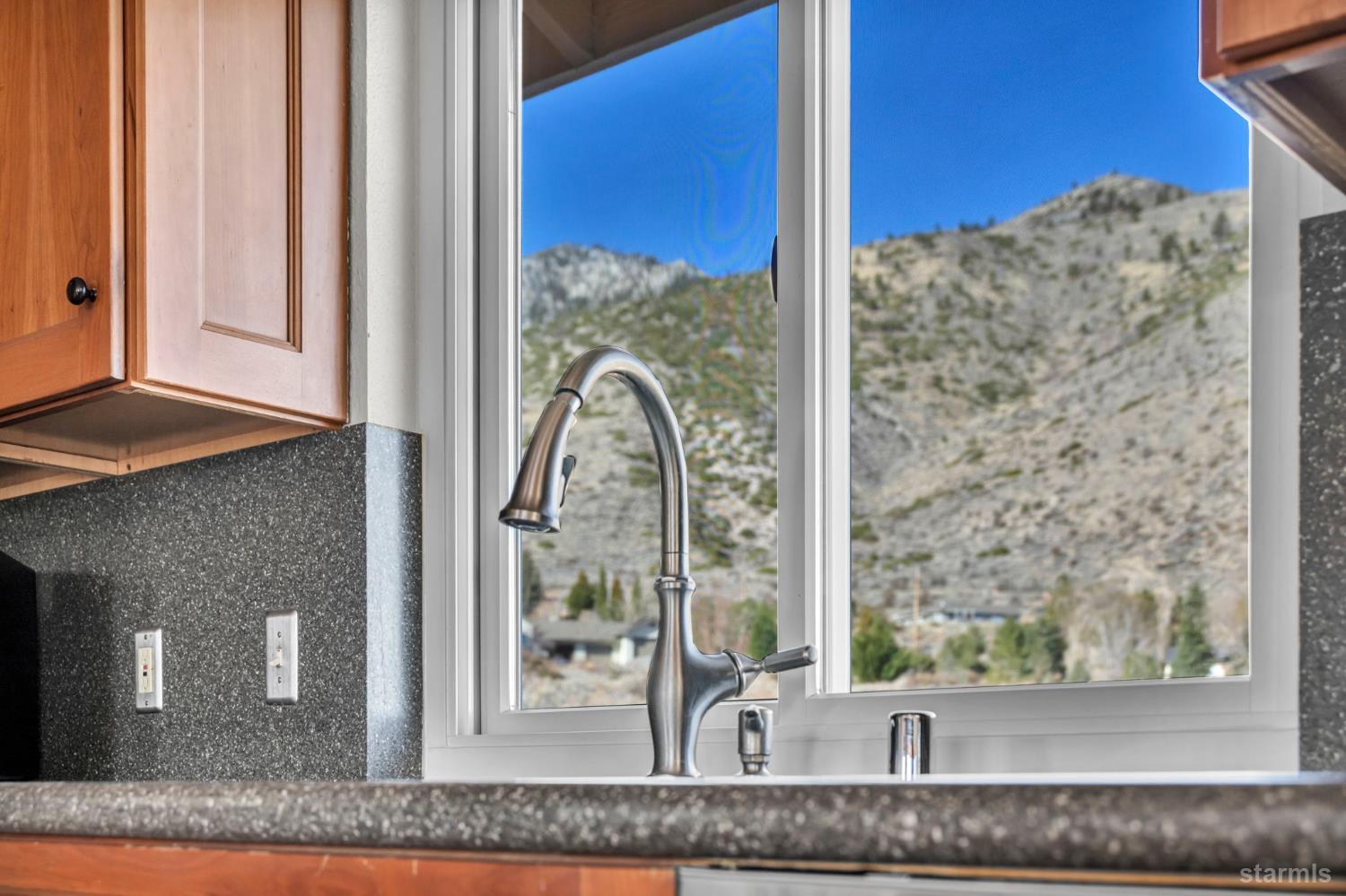 110 Carson View Markleeville, CA 96120 - Photo 17 of 39 a view of a living room
