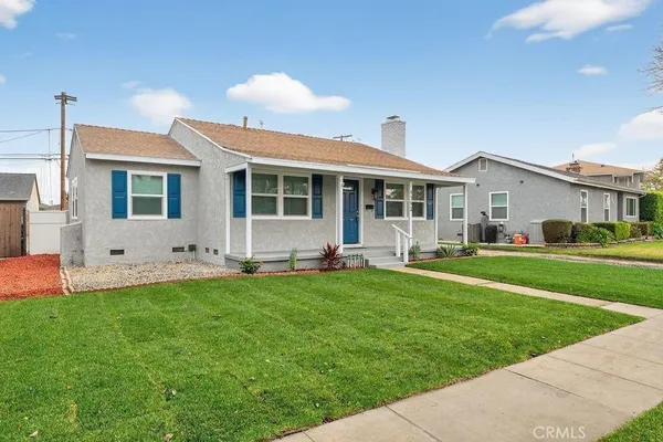 $1,000,000 | 4392 Elm Avenue, Long Beach, CA 90807