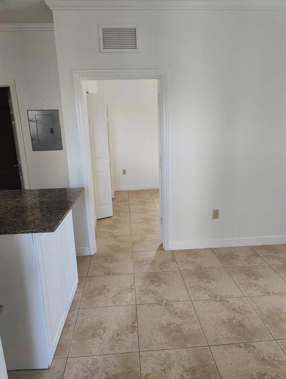 629 Southwest 2nd Street Miami, FL 33130 - Photo 3 of 14