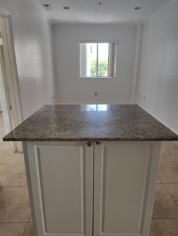 629 Southwest 2nd Street Miami, FL 33130 - Photo 4 of 14