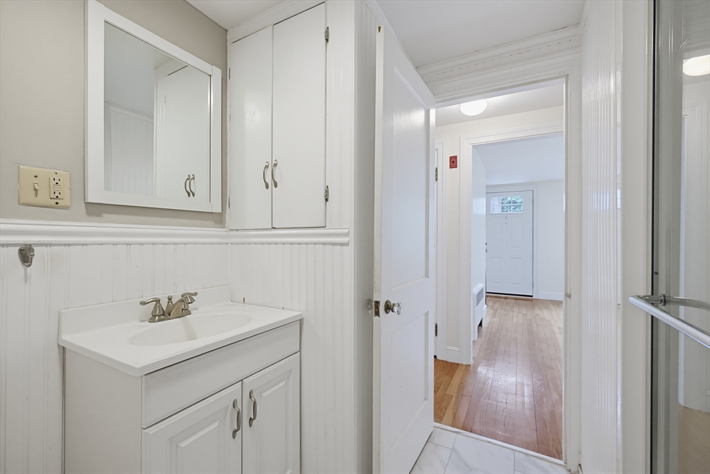 103 John Carver Road Reading, MA 01867 - Photo 17 of 38