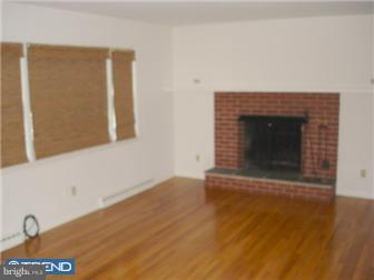 26 New Road Lambertville, NJ 08530 - Photo 5 of 9 Living Room