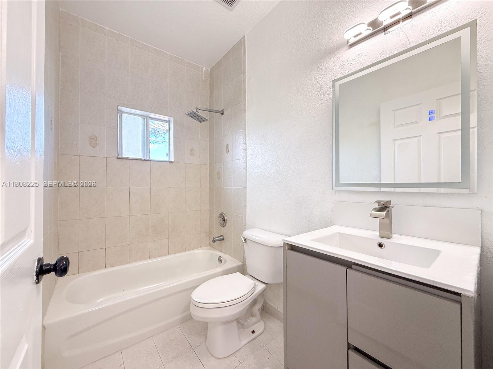 22932 Southwest 113th Place Miami, FL 33170 - Photo 13 of 28