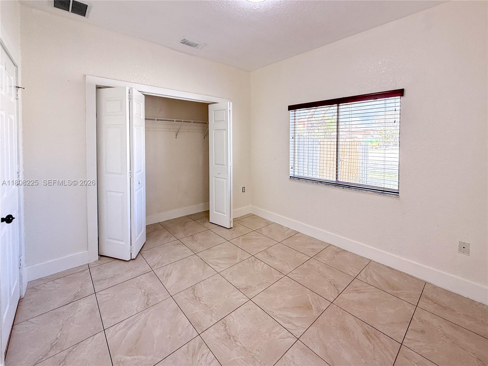 22932 Southwest 113th Place Miami, FL 33170 - Photo 15 of 28