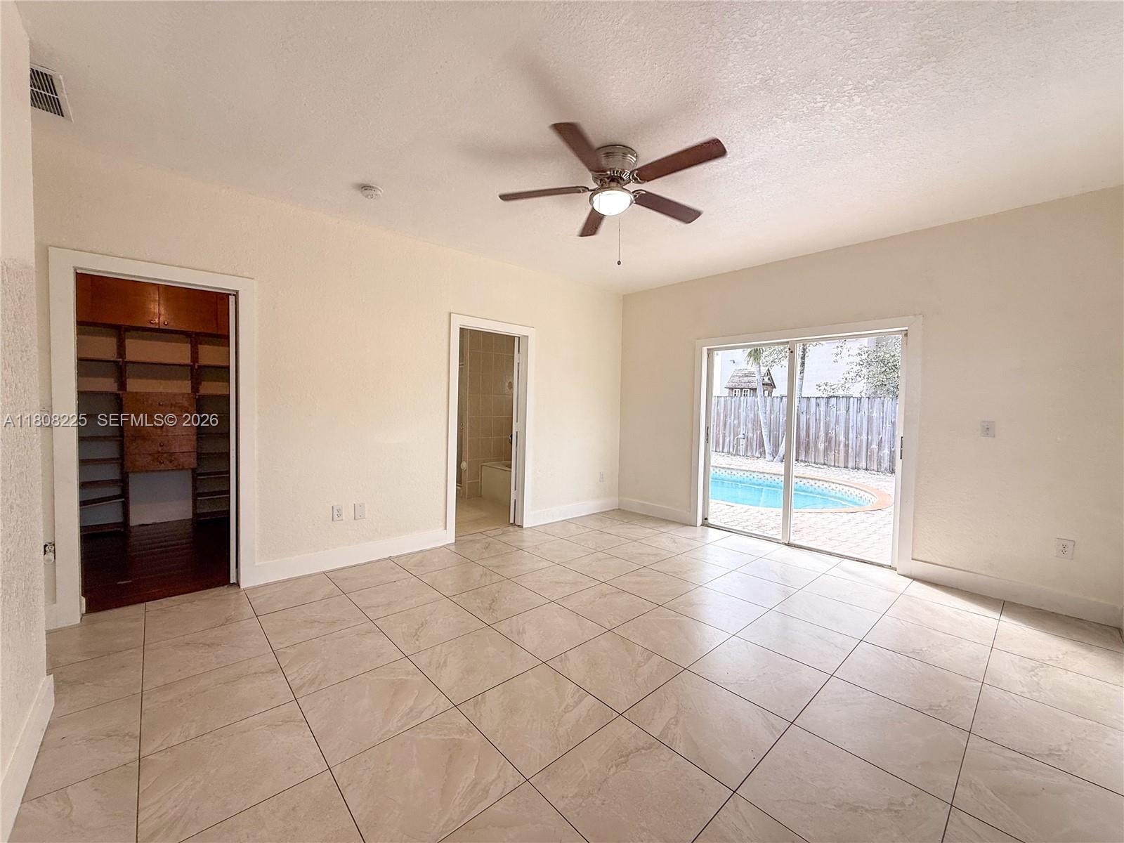 22932 Southwest 113th Place Miami, FL 33170 - Photo 17 of 28