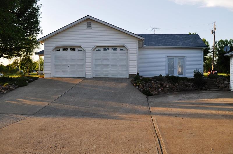 9788 Basil Road Northwest Baltimore, OH 43105 - Photo 7 of 35 Gallery Image 7