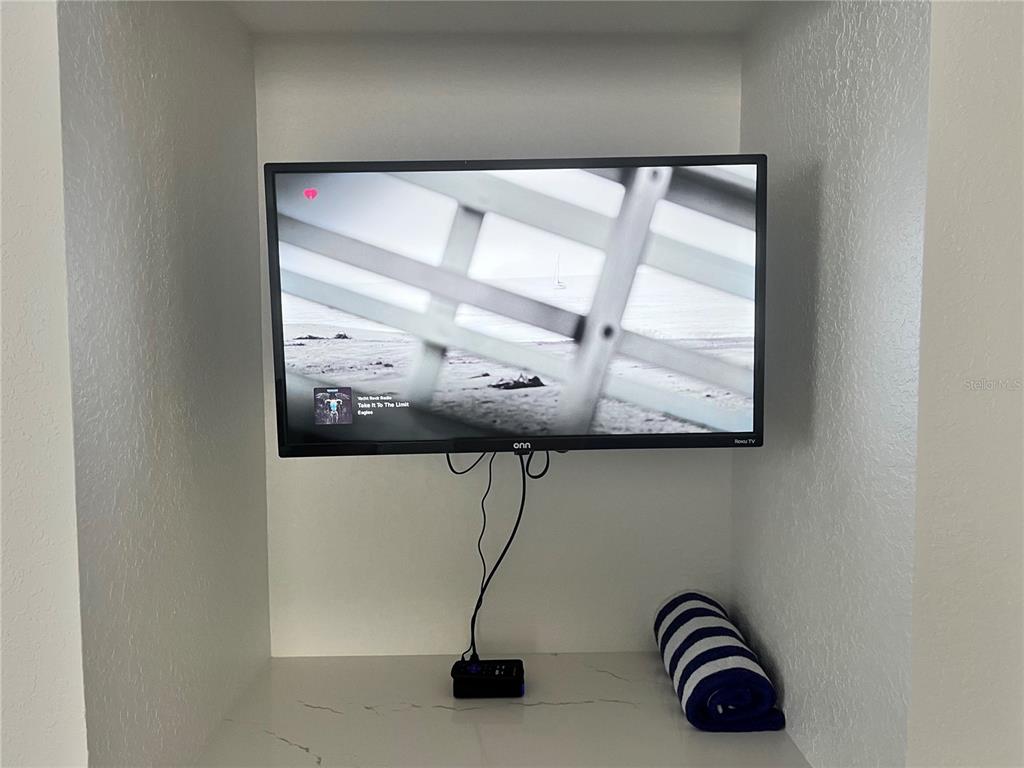 6154 Midnight Pass Road, Unit B06 Sarasota, FL 34242 - Photo 15 of 18 a view of a hallway