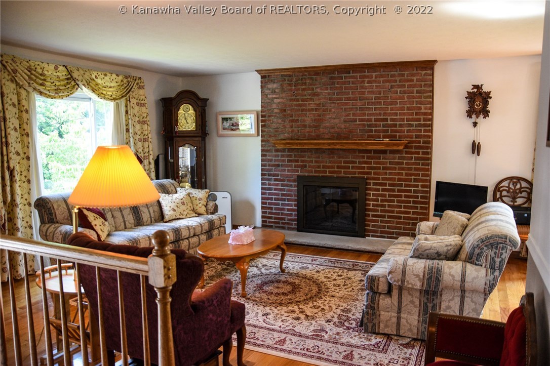 921 Jackson Road St. Albans, WV 25177 - Photo 2 of 48 Gallery Image 2