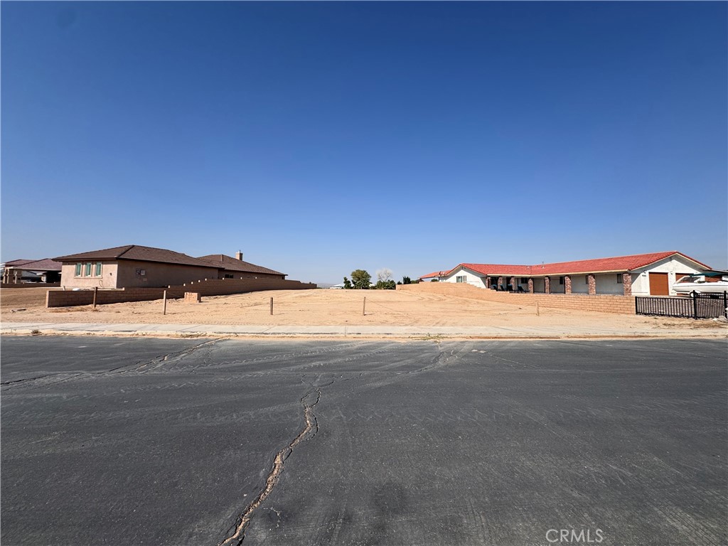 11315 Mountain View Road Yermo, CA 92398 - Photo 3 of 19 Gallery Image 3