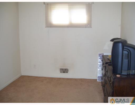 200 Jeffery Road Colonia, NJ 07067 - Photo 6 of 9 Gallery Image 6