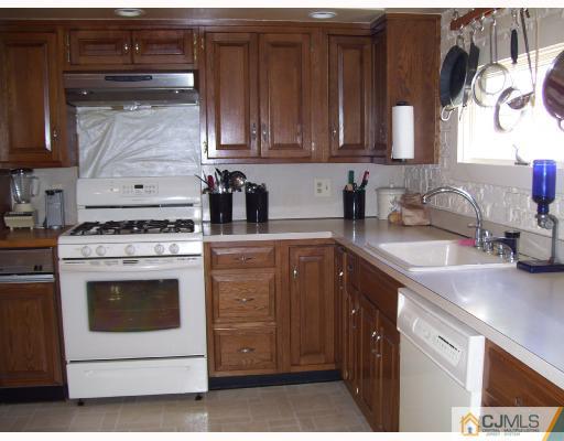 200 Jeffery Road Colonia, NJ 07067 - Photo 7 of 9 Gallery Image 7