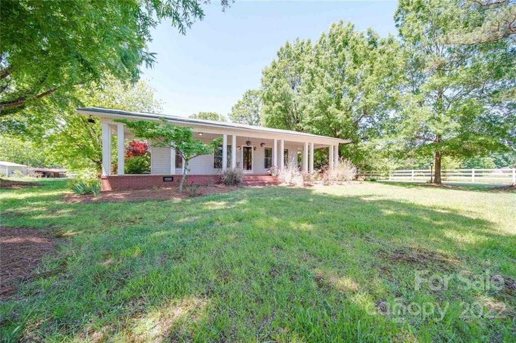 7205 Gold Hill Road Concord, NC 28025 - Photo 4 of 45 Gallery Image 4
