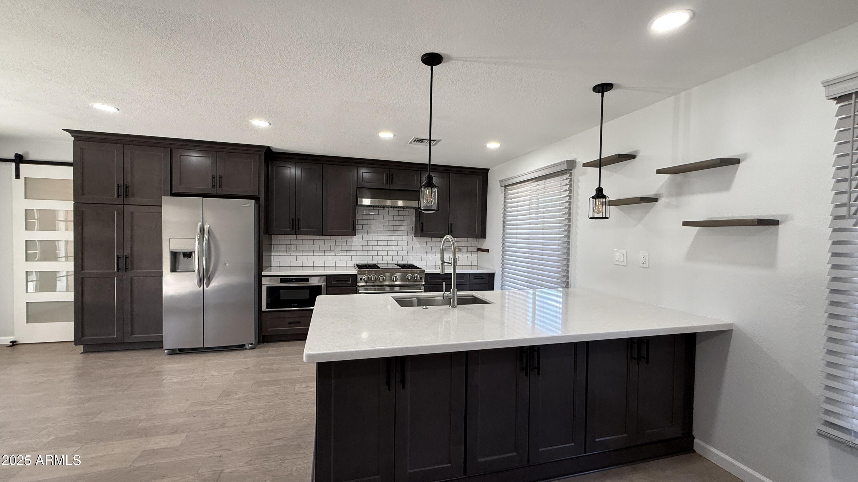 3733 East Charter Oak Road Phoenix, AZ 85032 - Photo 4 of 52 IMG_6753