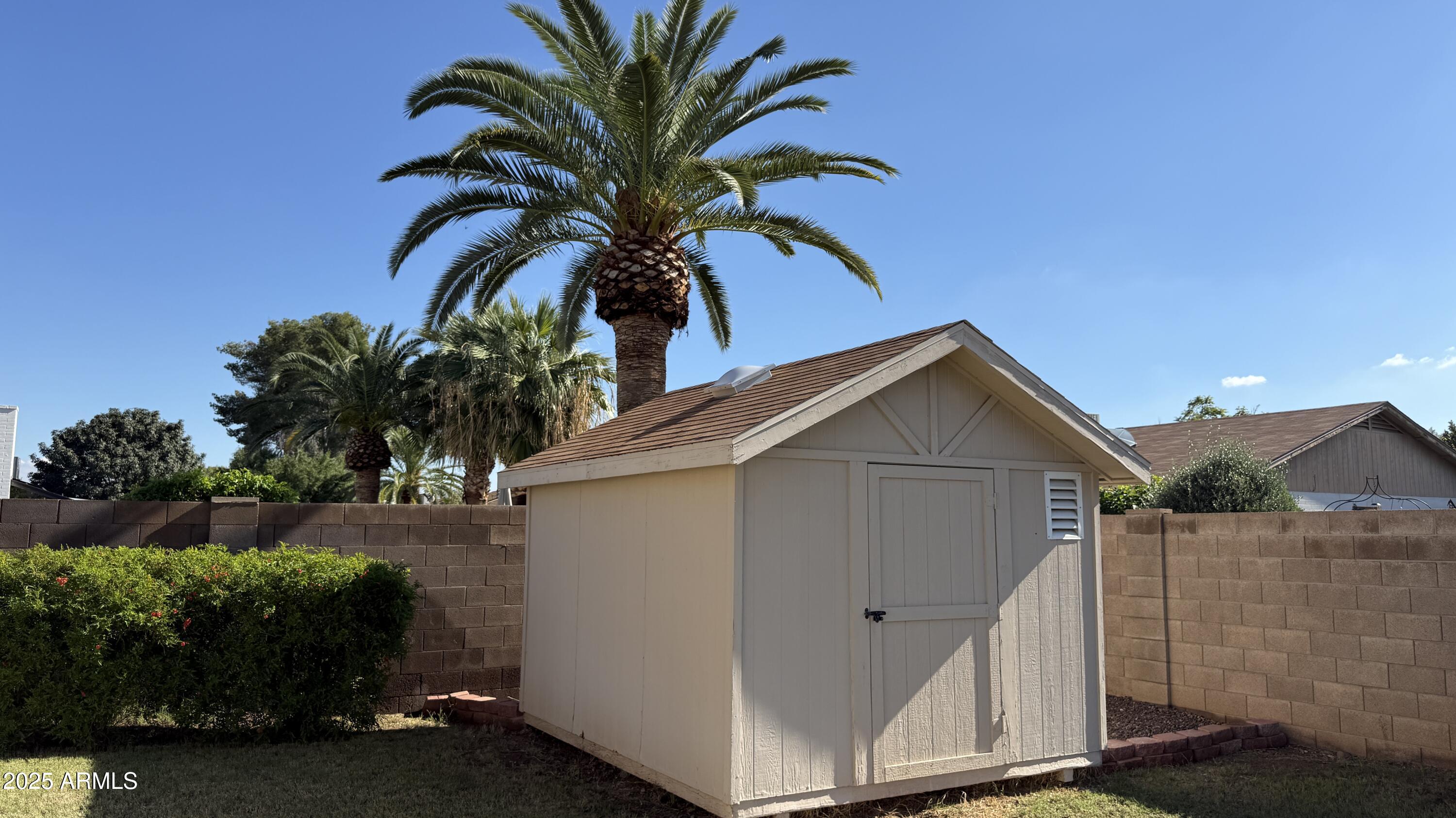 3733 East Charter Oak Road Phoenix, AZ 85032 - Photo 45 of 52 IMG_6733