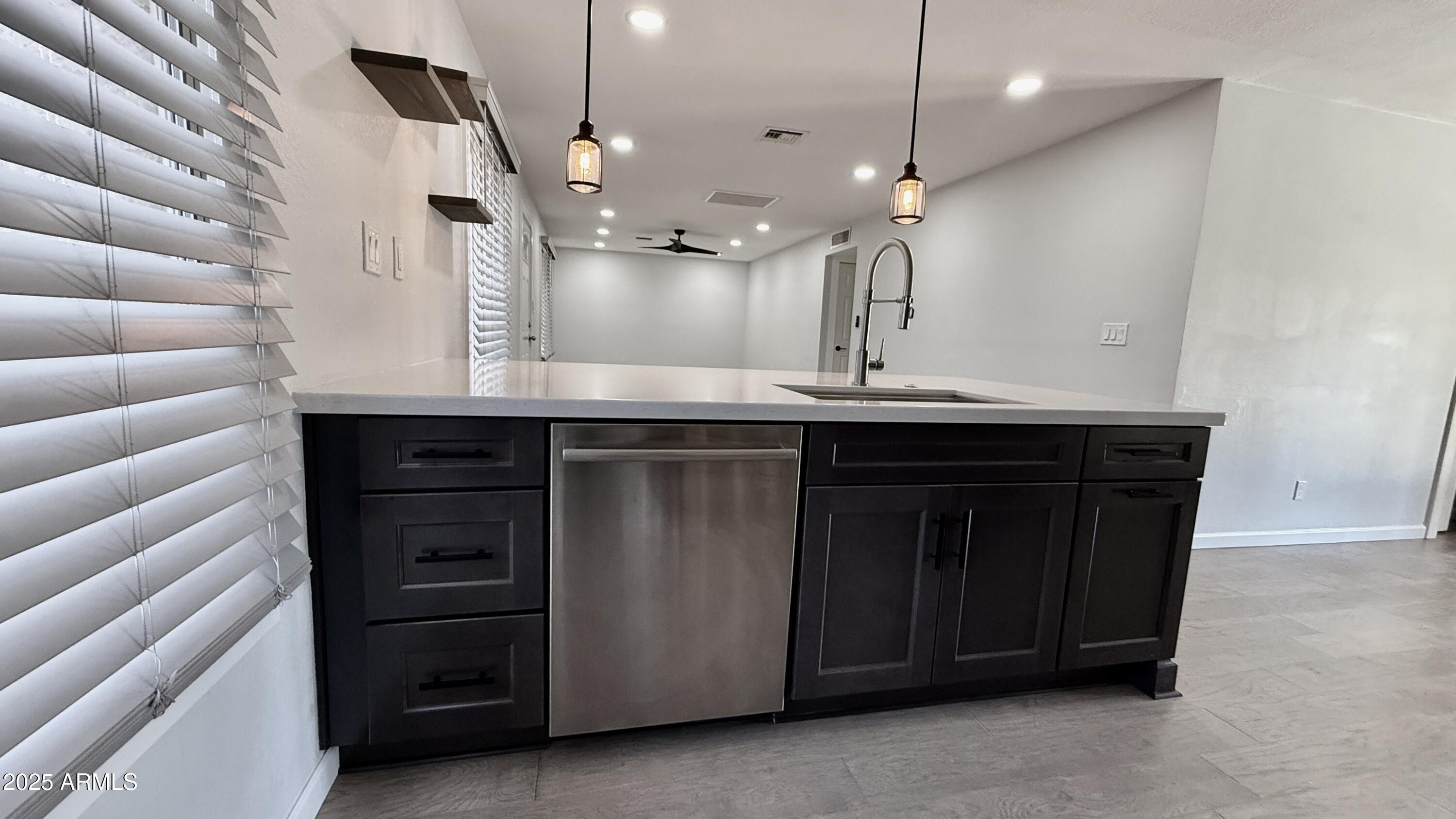 3733 East Charter Oak Road Phoenix, AZ 85032 - Photo 9 of 52 IMG_6696