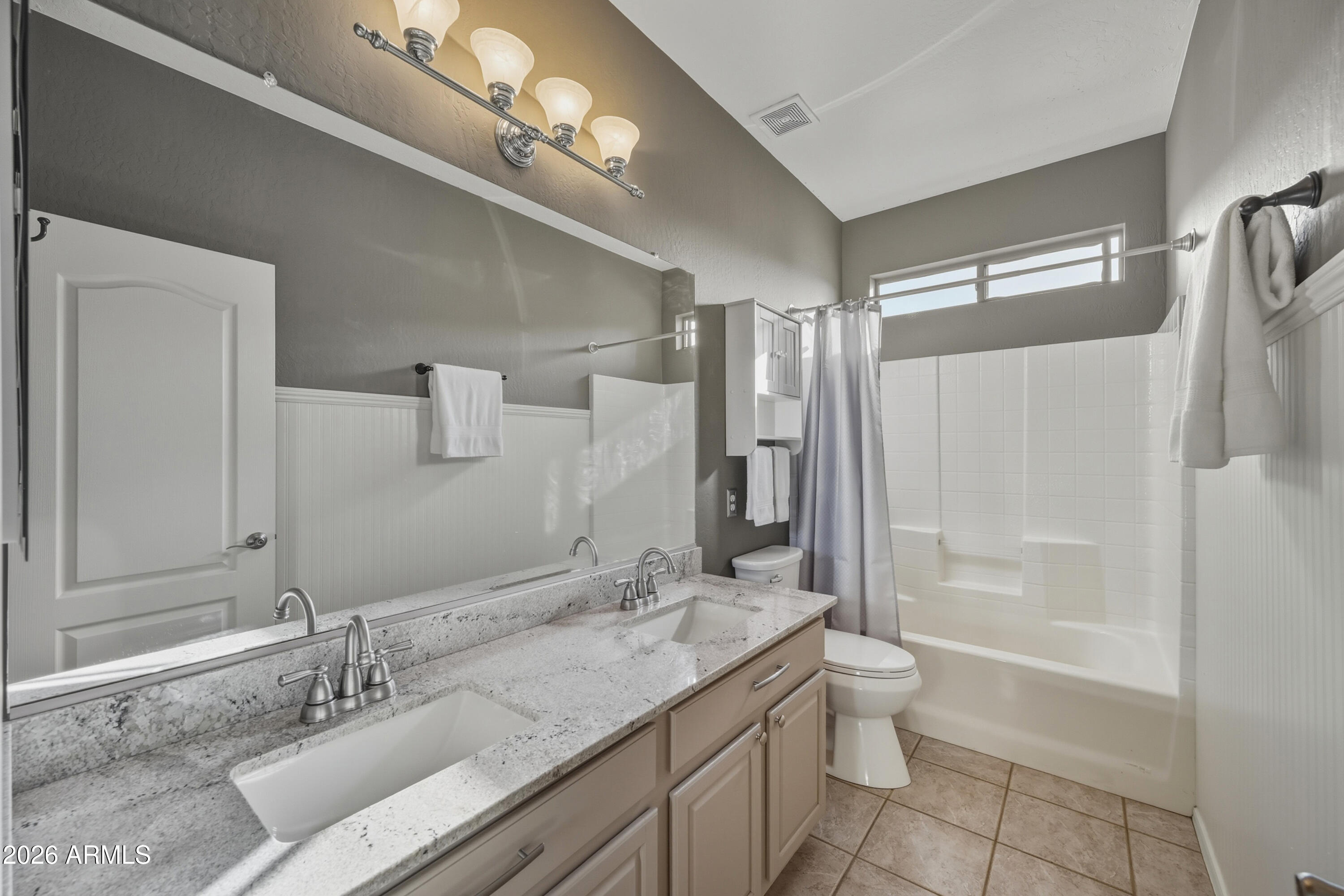 4109 East Breckenridge Way Gilbert, AZ 85234 - Photo 29 of 37 30_030_dsc_2250