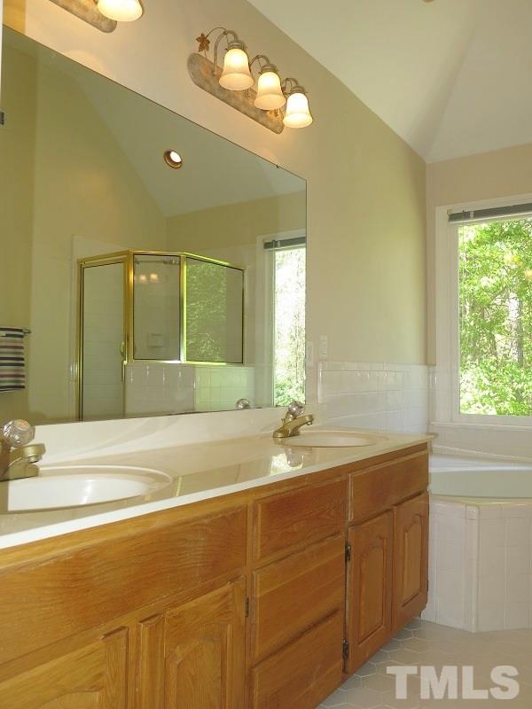 3103 Ridgestone Parkway Durham, NC 27712 - Photo 11 of 24 Gallery Image 11