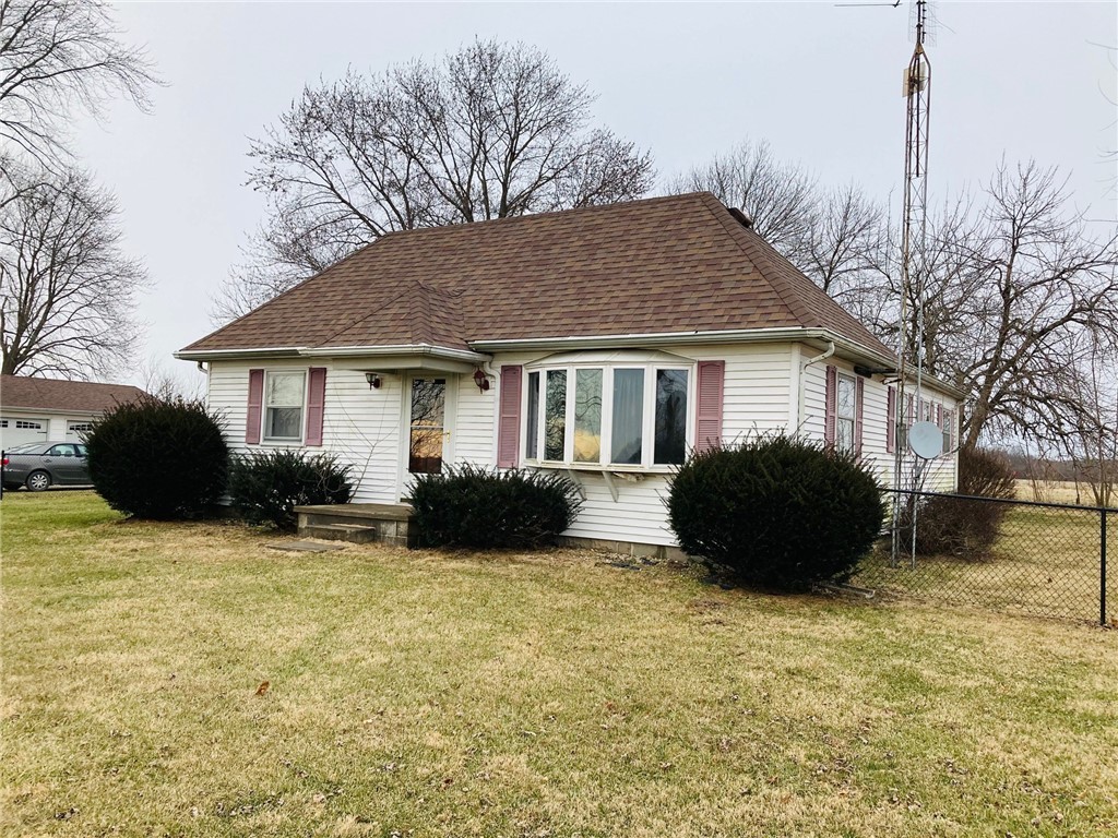 412 1975 East Mode, IL 62444 - Photo 3 of 16