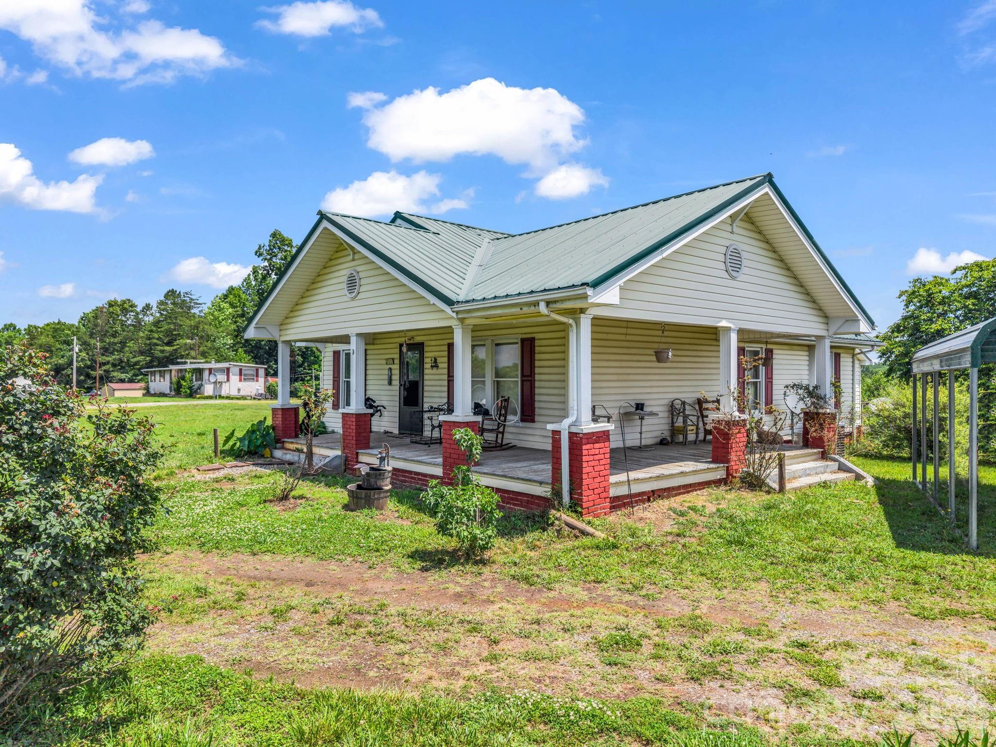 1740 Baber Road Rutherfordton, NC 28139 - Photo 2 of 16