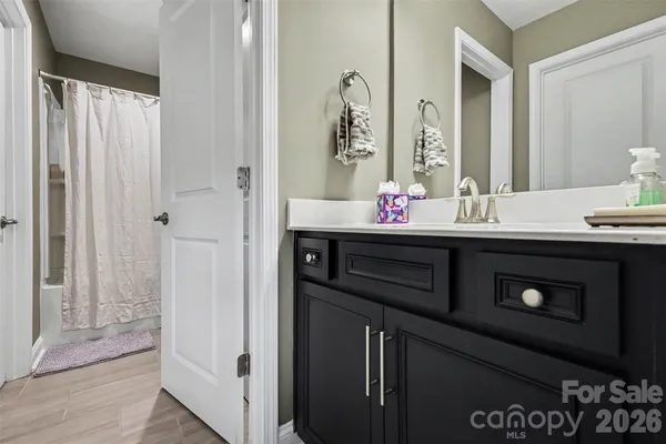 $719,900 | 11004 Larkslea Lane, Charlotte, NC 28278
