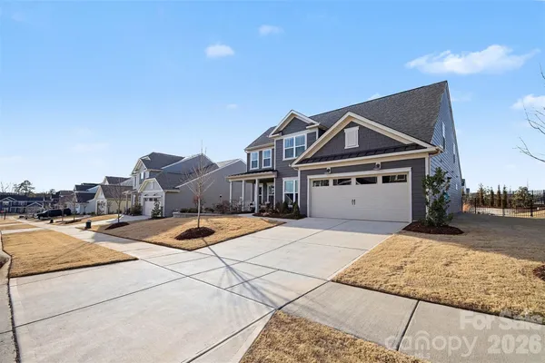 $719,900 | 11004 Larkslea Lane, Charlotte, NC 28278