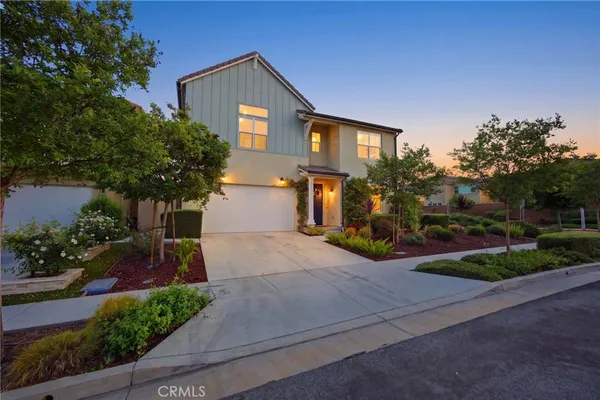 $949,000 | 4141 Adishian Way, Corona, CA 92883