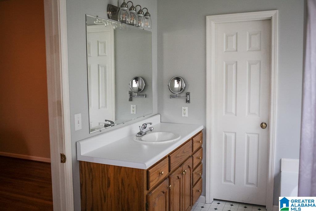 445 Myrick Road Warrior, AL 35180 - Photo 21 of 50