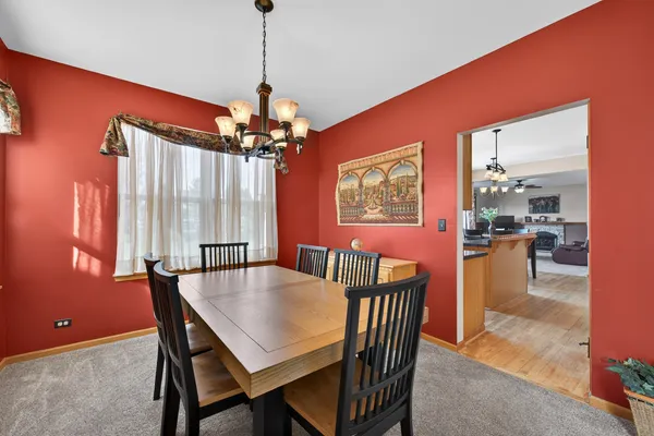 $515,000 | 2575 Barnhart Street, West Chicago, IL 60185