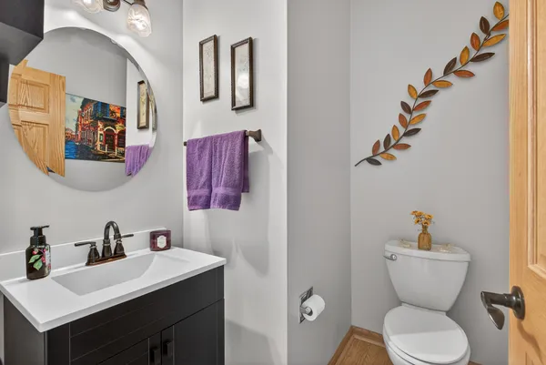 $515,000 | 2575 Barnhart Street, West Chicago, IL 60185