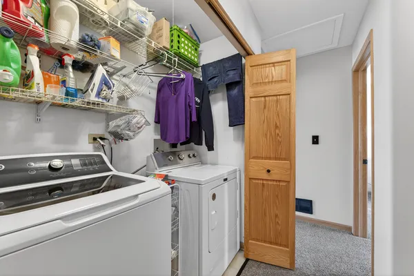 $515,000 | 2575 Barnhart Street, West Chicago, IL 60185