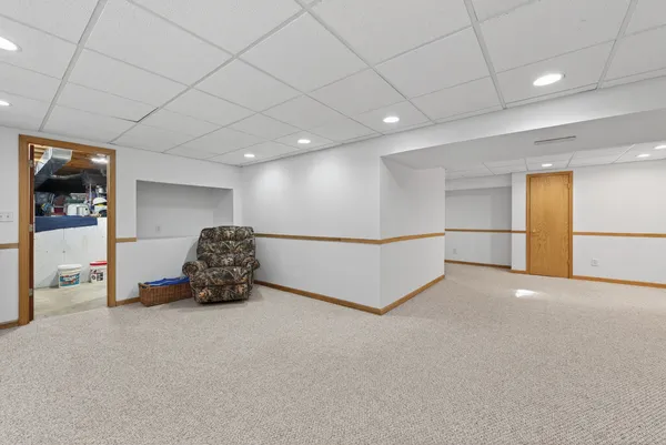 $515,000 | 2575 Barnhart Street, West Chicago, IL 60185