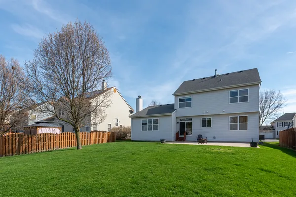 $515,000 | 2575 Barnhart Street, West Chicago, IL 60185