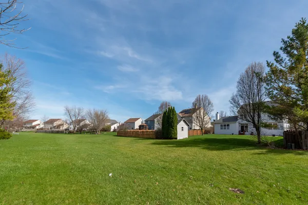 $515,000 | 2575 Barnhart Street, West Chicago, IL 60185