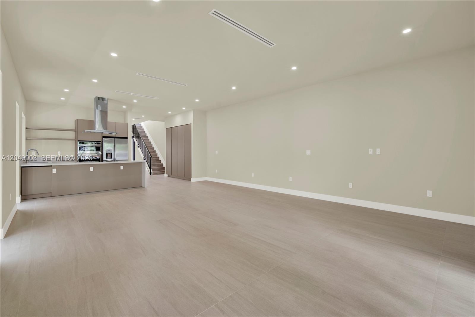 2889 Southwest 35th Avenue, Unit 2889 Miami, FL 33133 - Photo 13 of 56