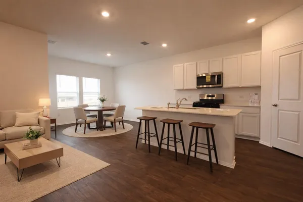 $2,200 | 12306 Bulldogger Bend, Buda, TX 78610