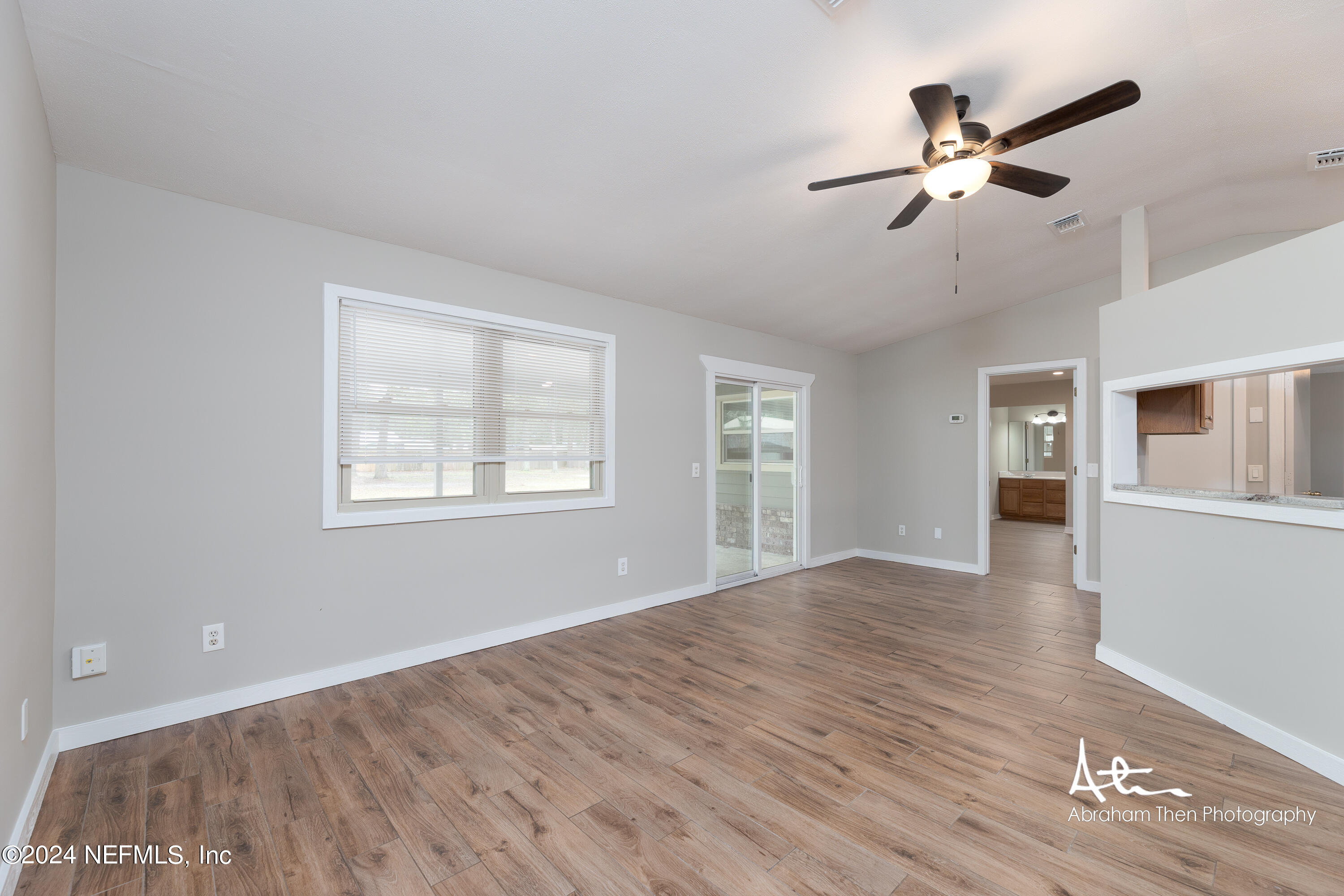 4274 Chokeberry Road Middleburg, FL 32068 - Photo 9 of 37 LR/DR