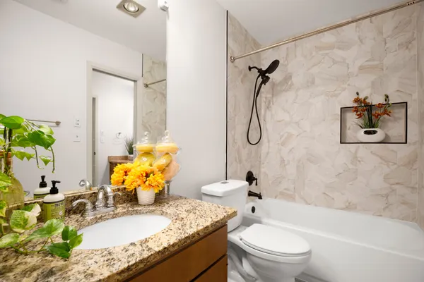 $239,900 | 9001 Parkfield Drive, Unit B, Austin, TX 78758