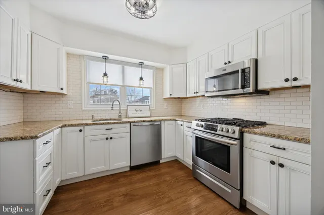 $375,000 | 450 Childs Avenue, Drexel Hill, PA 19026