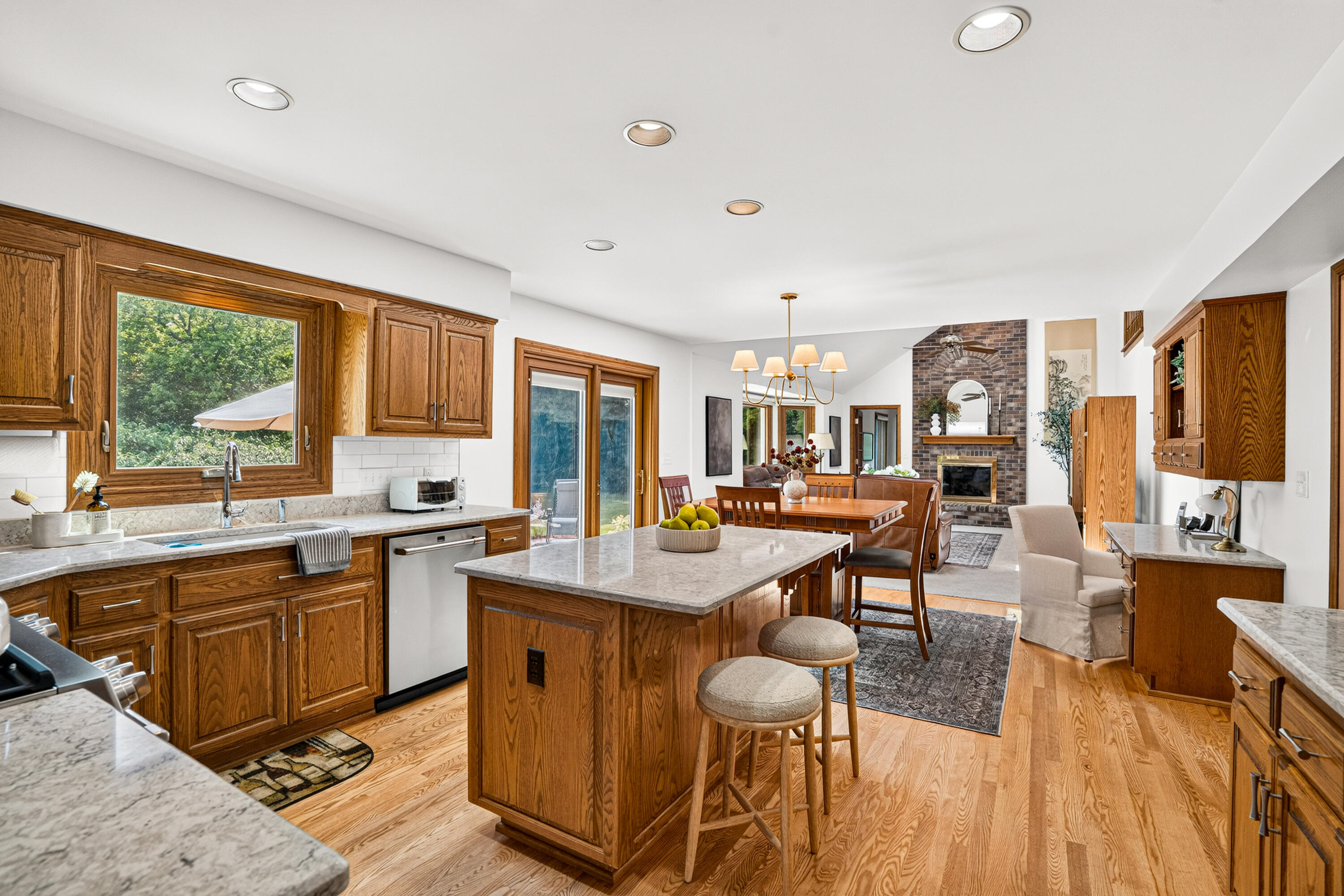 17445 St James Road Brookfield, WI 53045 - Photo 9 of 49 Kitchen