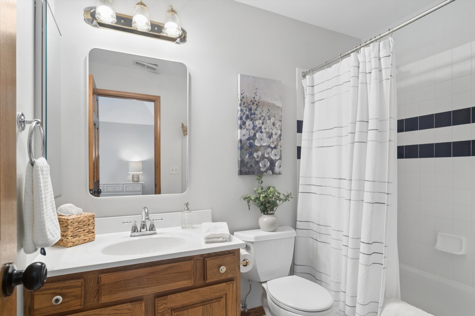 5617 Winding Road Crystal Lake, IL 60014 - Photo 25 of 53 Gallery Image 25