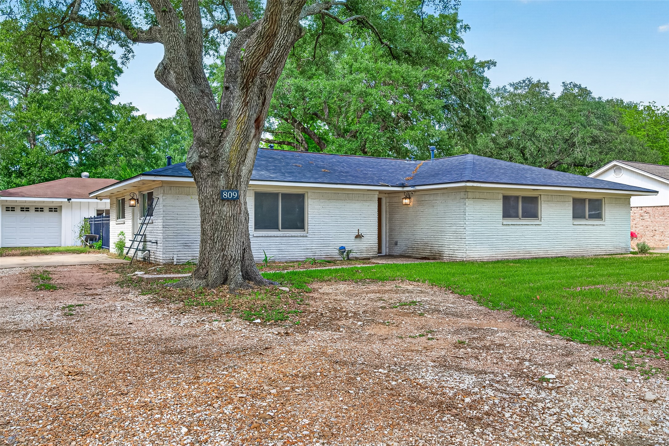 809 Bernard Avenue Rosenberg, TX 77471 - Photo 7 of 50