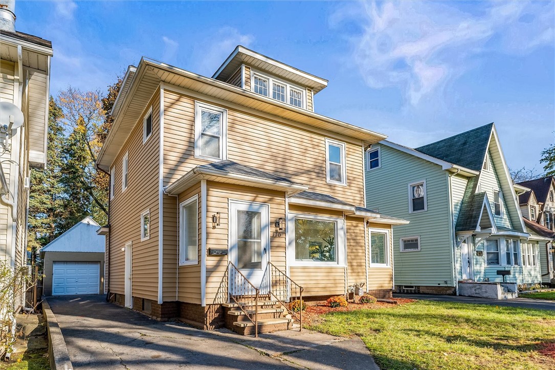 770 Genesee Park Boulevard Rochester, NY 14619 - Photo 2 of 48