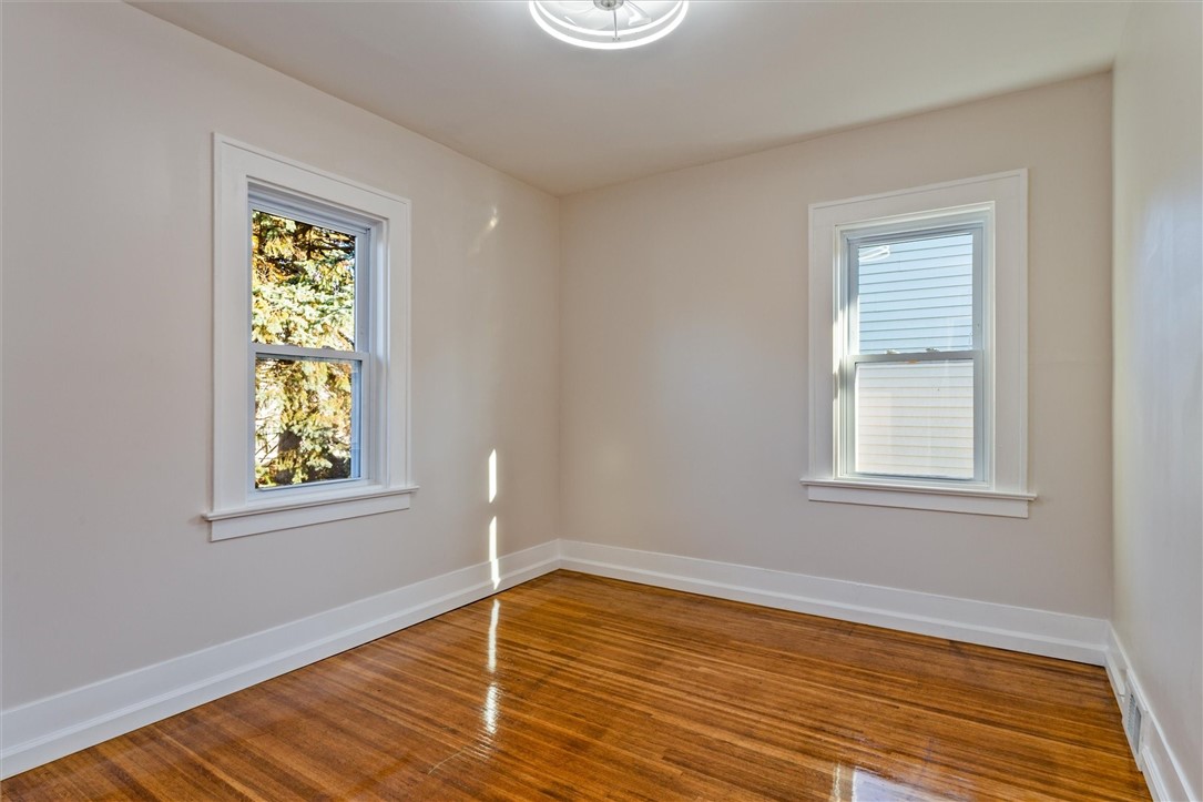 770 Genesee Park Boulevard Rochester, NY 14619 - Photo 26 of 48