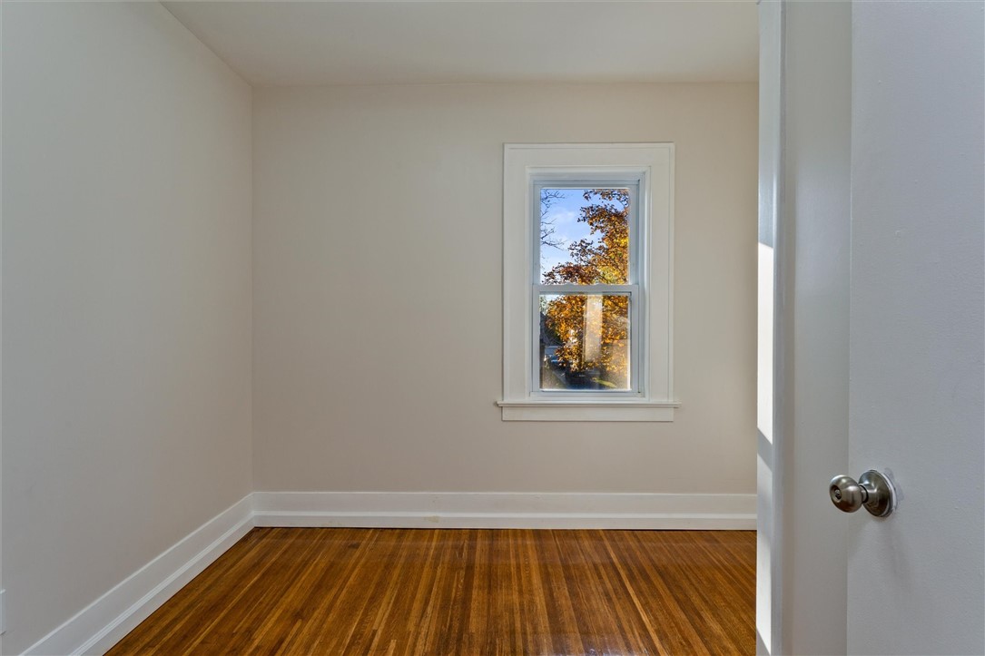 770 Genesee Park Boulevard Rochester, NY 14619 - Photo 28 of 48