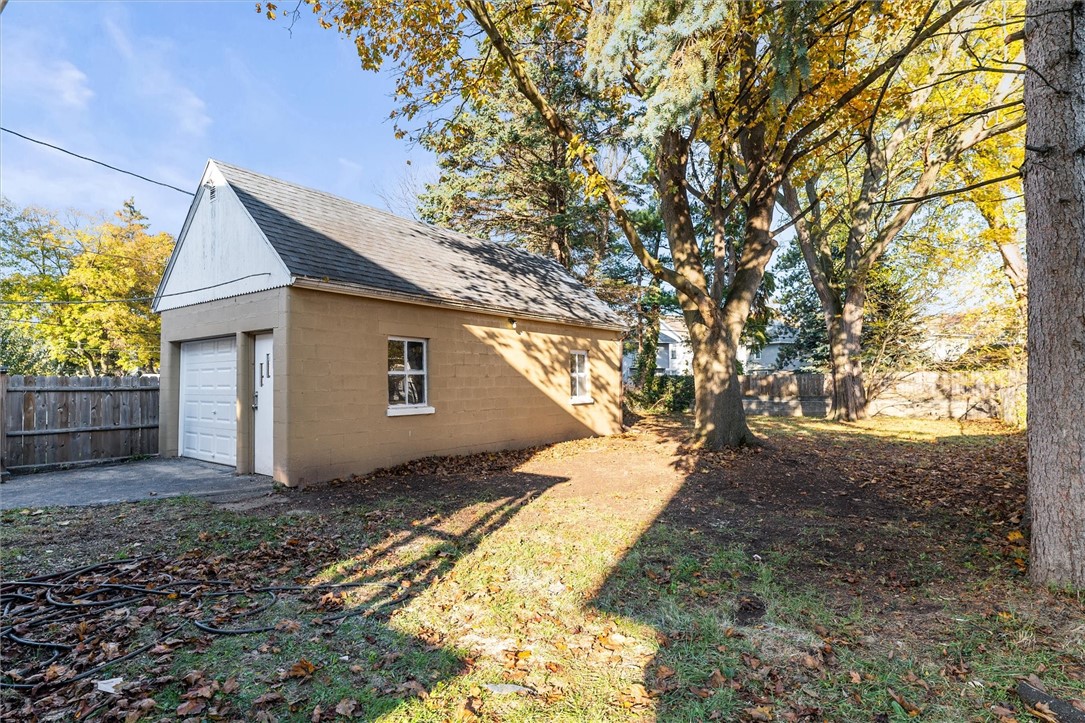 770 Genesee Park Boulevard Rochester, NY 14619 - Photo 46 of 48