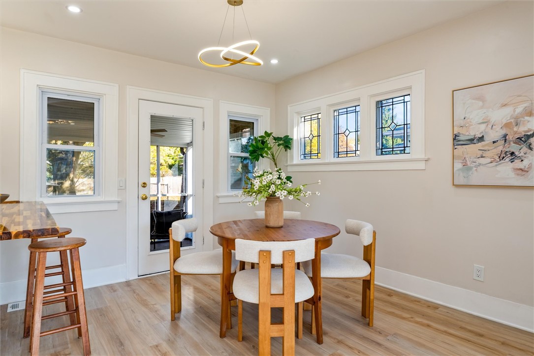 770 Genesee Park Boulevard Rochester, NY 14619 - Photo 9 of 48